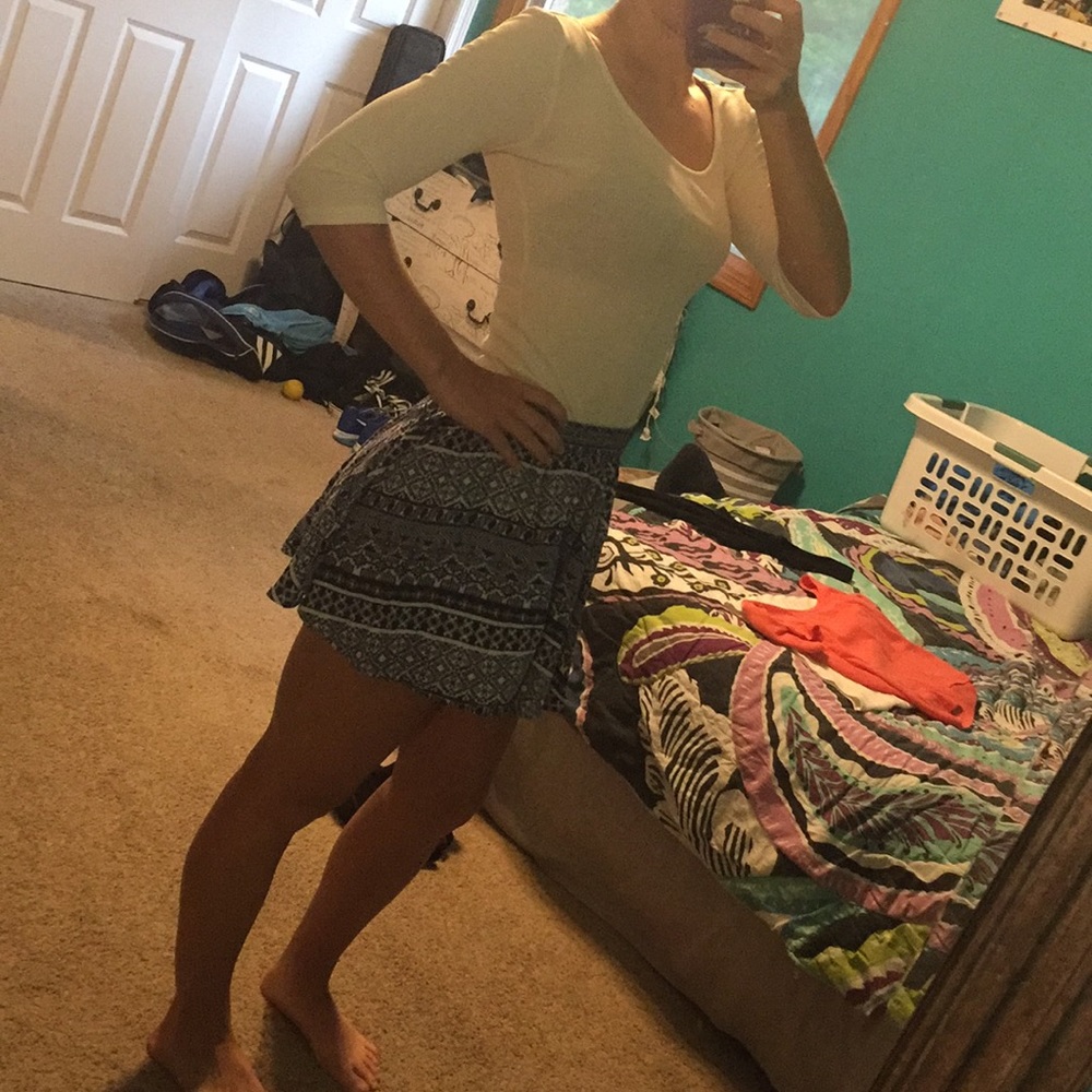 Blue/White Patterned Skirt